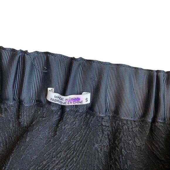 Revolve Saylor Brianna Textured Black Mini Skirt Size S Textured Ruffle - Picture 4 of 6